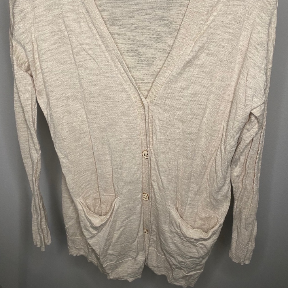 BEIGE V-NECK CARDIGAN